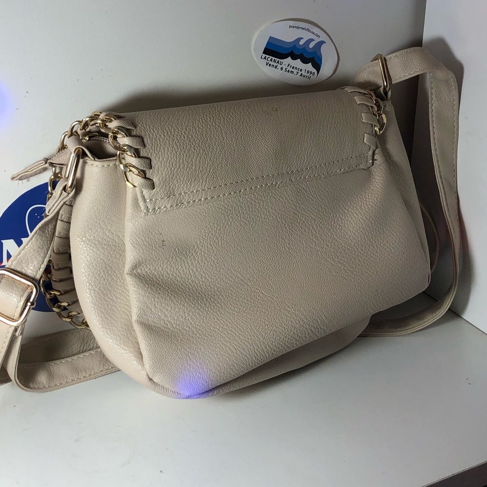 CHARLOTTE RUSSE Crossbody Bag - Picture 9 of 9